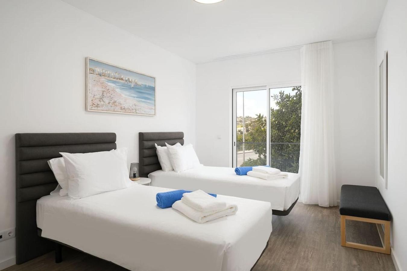 Casa Comer - Modern 3 Bedrooms With Rooftop Pool Apartment *