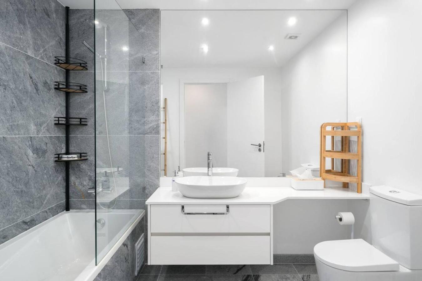 Casa Comer - Modern 3 Bedrooms With Rooftop Pool Apartment *